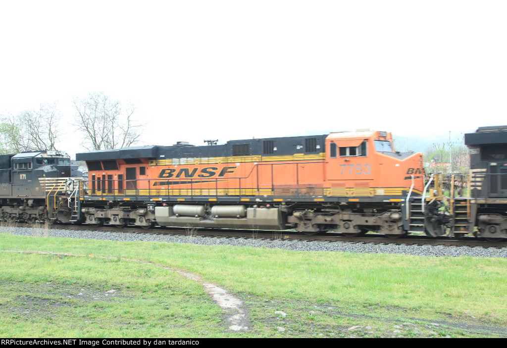 bnsf 7753